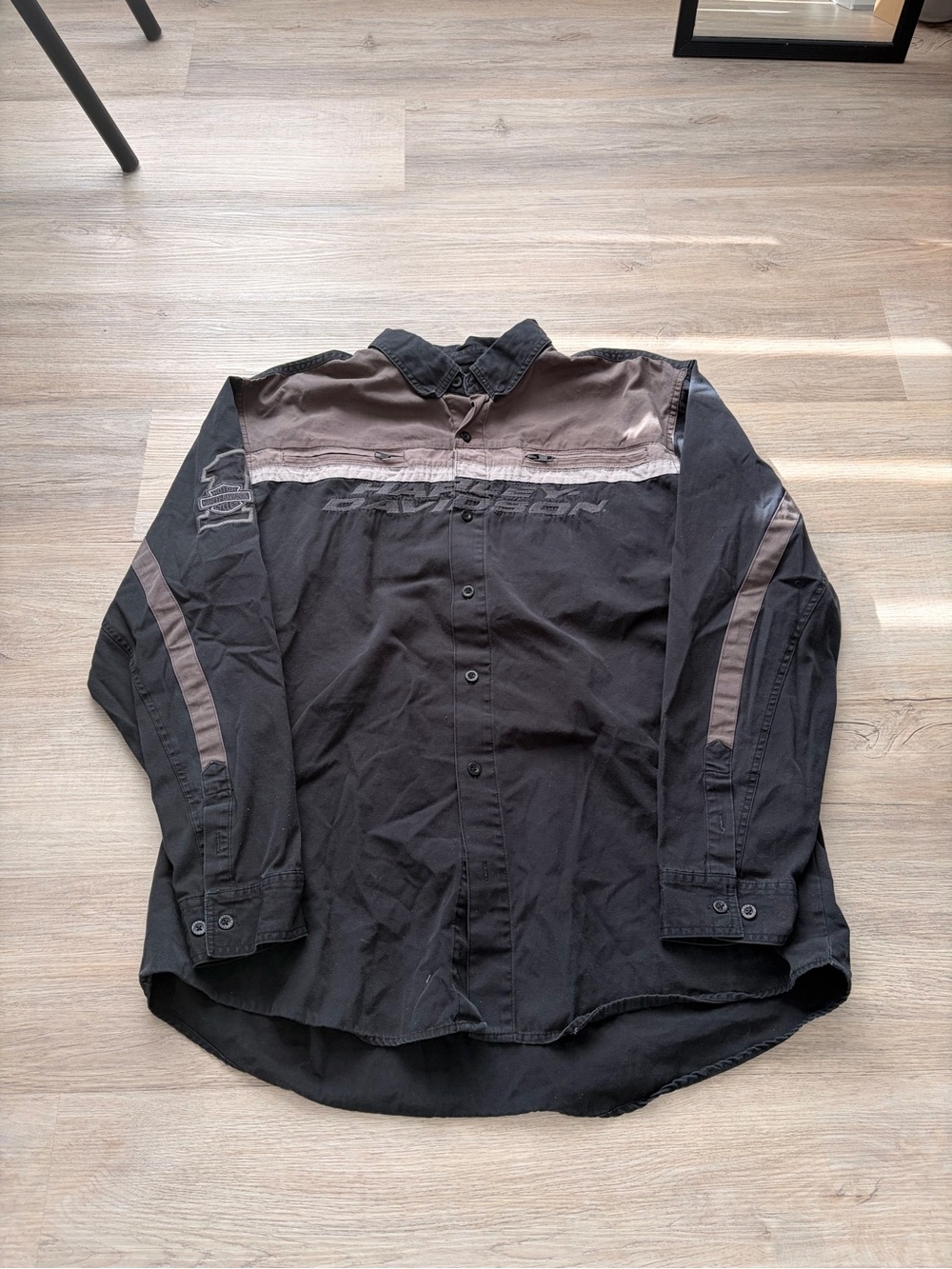 Harley Davidson embroidered button long sleeve
